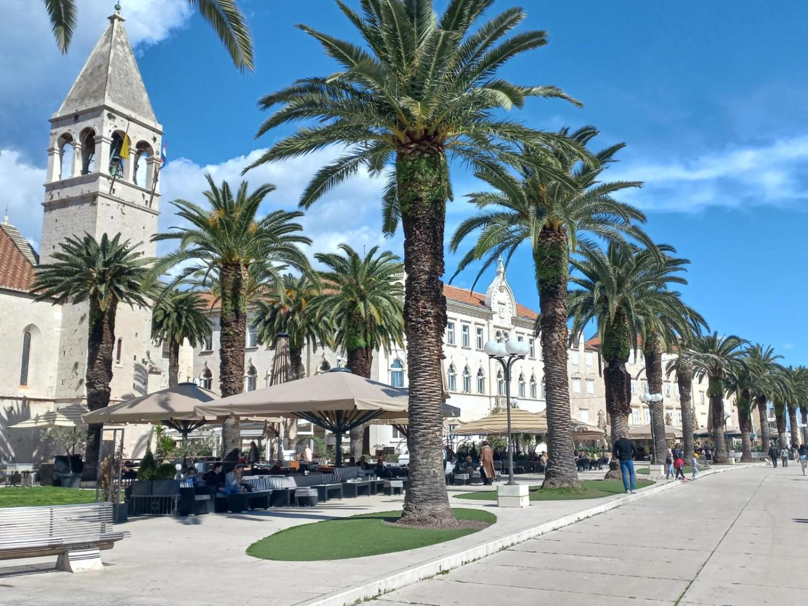 La Dolce Vita Apartment Trogir Eksteriør billede
